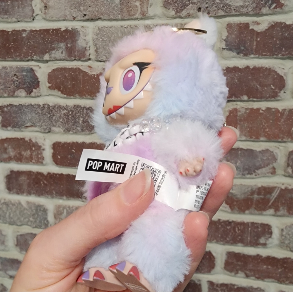 Pop Mart Elizabeth Taylor Custom Showgirl Labubu - Picture 6 of 10